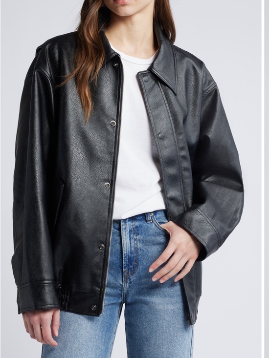 Pixie Market Jackets & Blazers - NWT Pixie Market Black Faux Leather Oversized Bomber Jacket